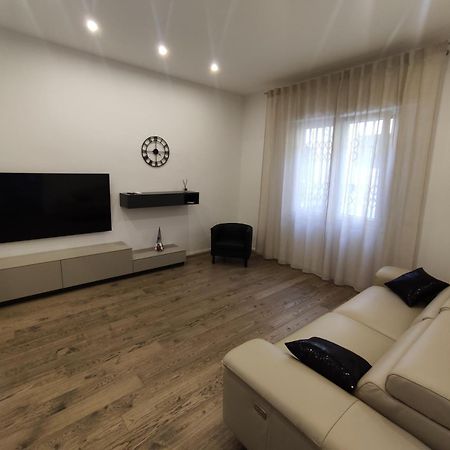 Appartamento Casa Rolda Sesto Fiorentino Esterno foto